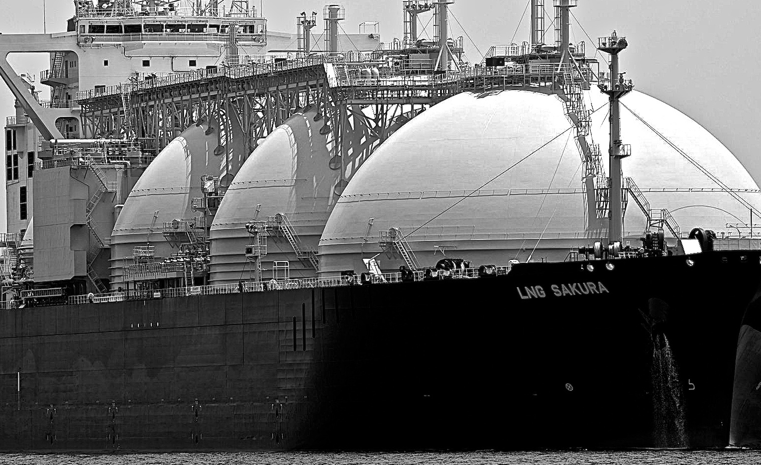 Stopped LNG Terminal in Long Island Sound